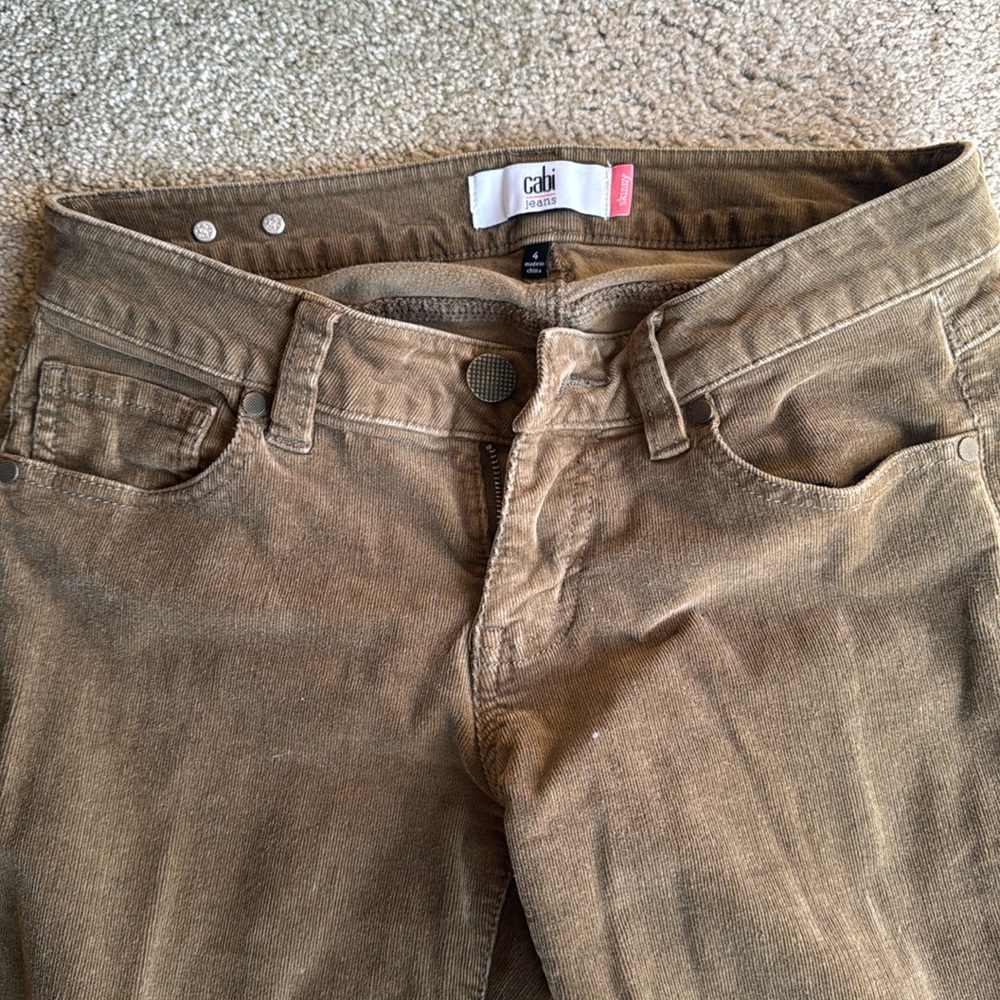 Army green/brown Cordero's Cabi skinny jeans.